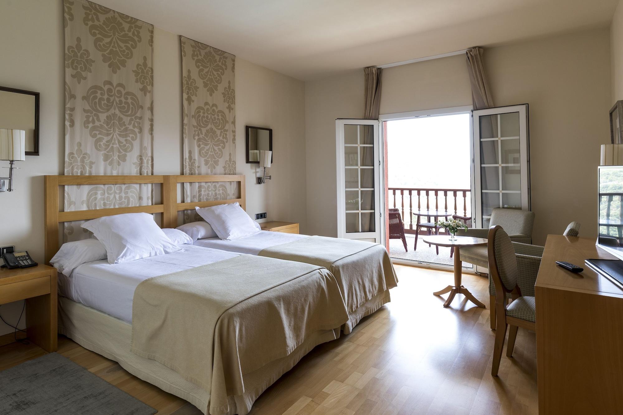 De Vic-sau Hotel Tavernoles